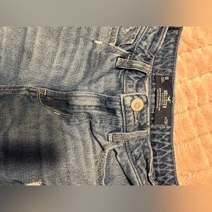 Ultra high rise mom Jean